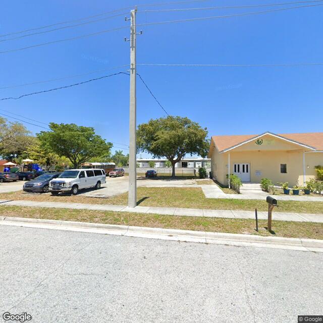 1804 Avenue L - Bldg D, Palm Beach Shores, Florida 33404