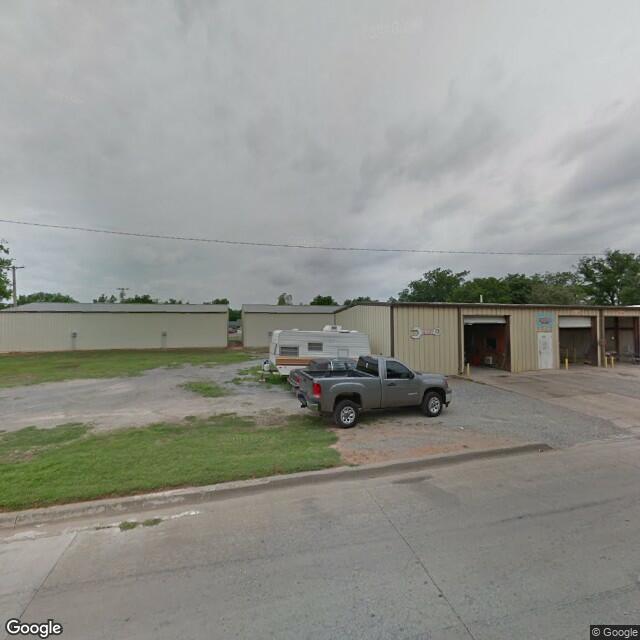 528 S 3rd St, Chickasha, OK 73018