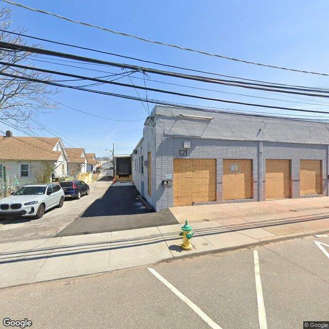 121 Henry St,Freeport,NY,11520,US Freeport,NY