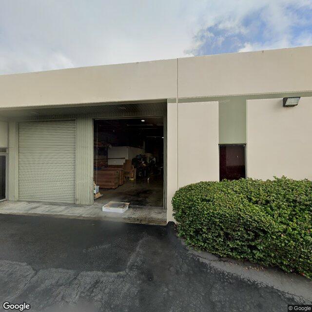 280-290 Trousdale Dr