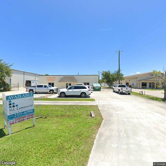 3058 SE Monroe St, Stuart, FL 34997
