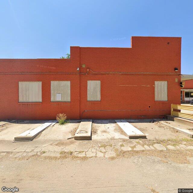 700 E Scott St, Gainesville, TX 76240
