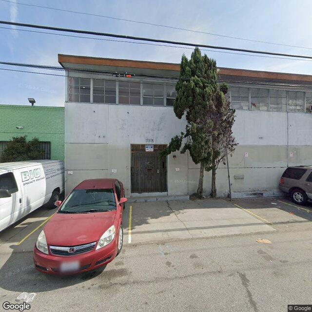 718 E 59th St,Los Angeles,CA,90001,US Los Angeles,CA