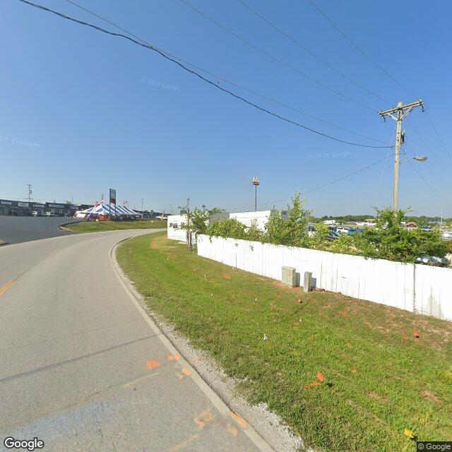 779 N 20th St,Ozark,MO,65721,US