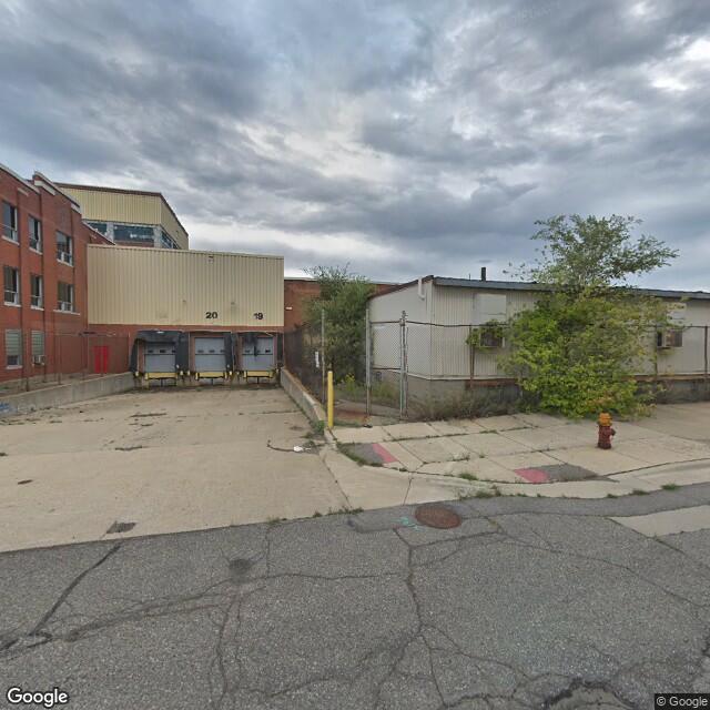 601 Piquette Street