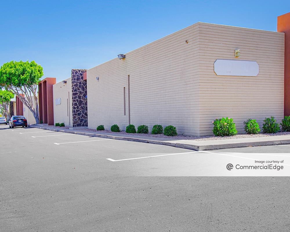3049 West Fairmount Avenue, Phoenix, AZ 85017
 Phoenix,AZ